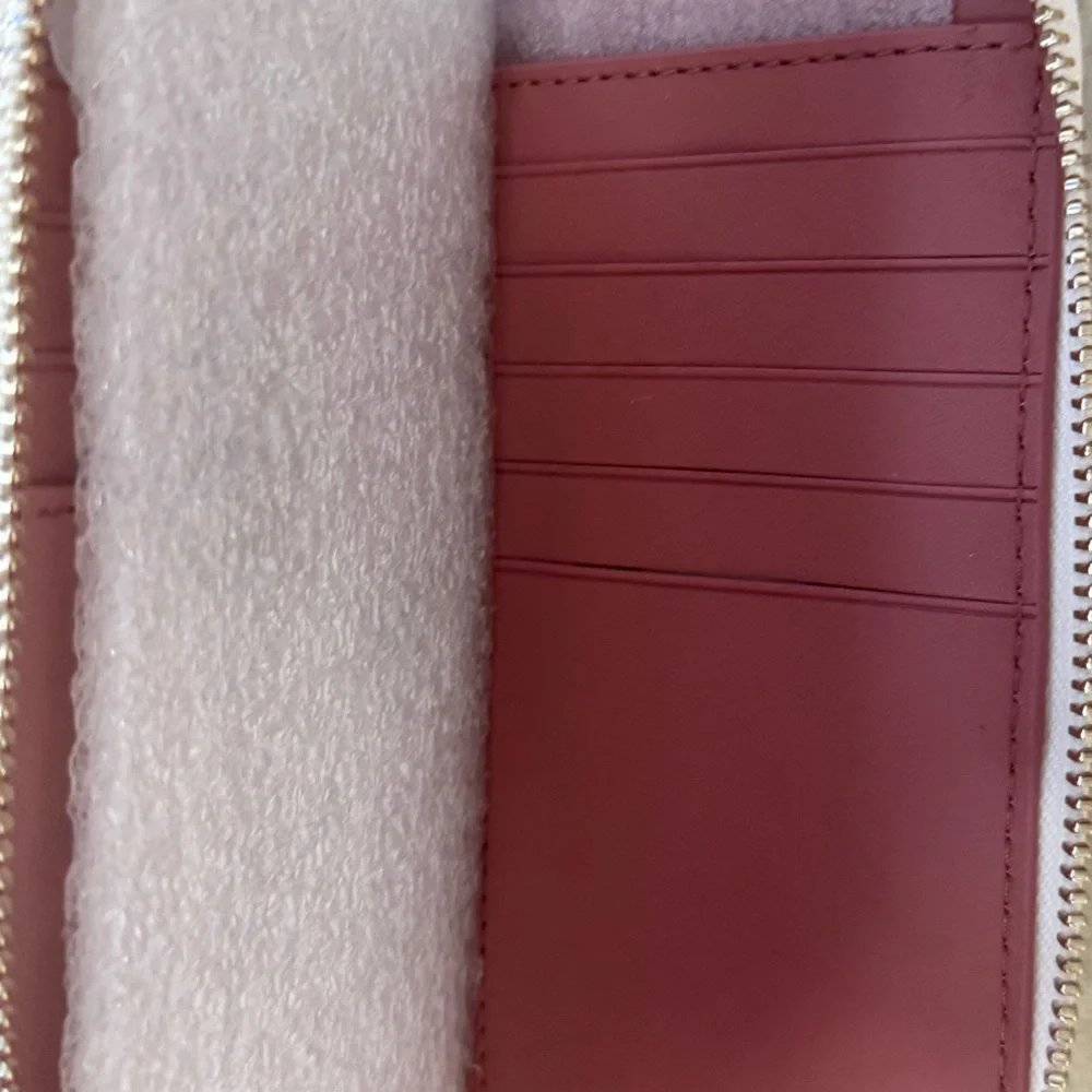 Vera Bradley Medium Continental Wallet
